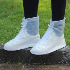 Bọc giày đi mưa thời trang hữu ích giá rẻ Z101