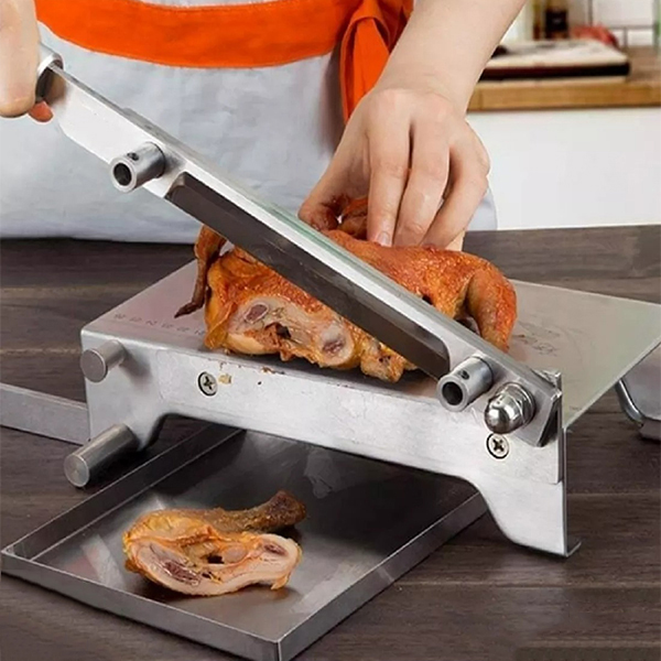 Máy thái thịt, chặt thịt gà bằng tay đa năng dễ sử dụng E105